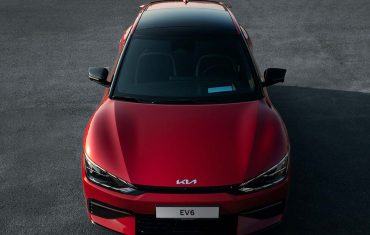 Red Kia EV6